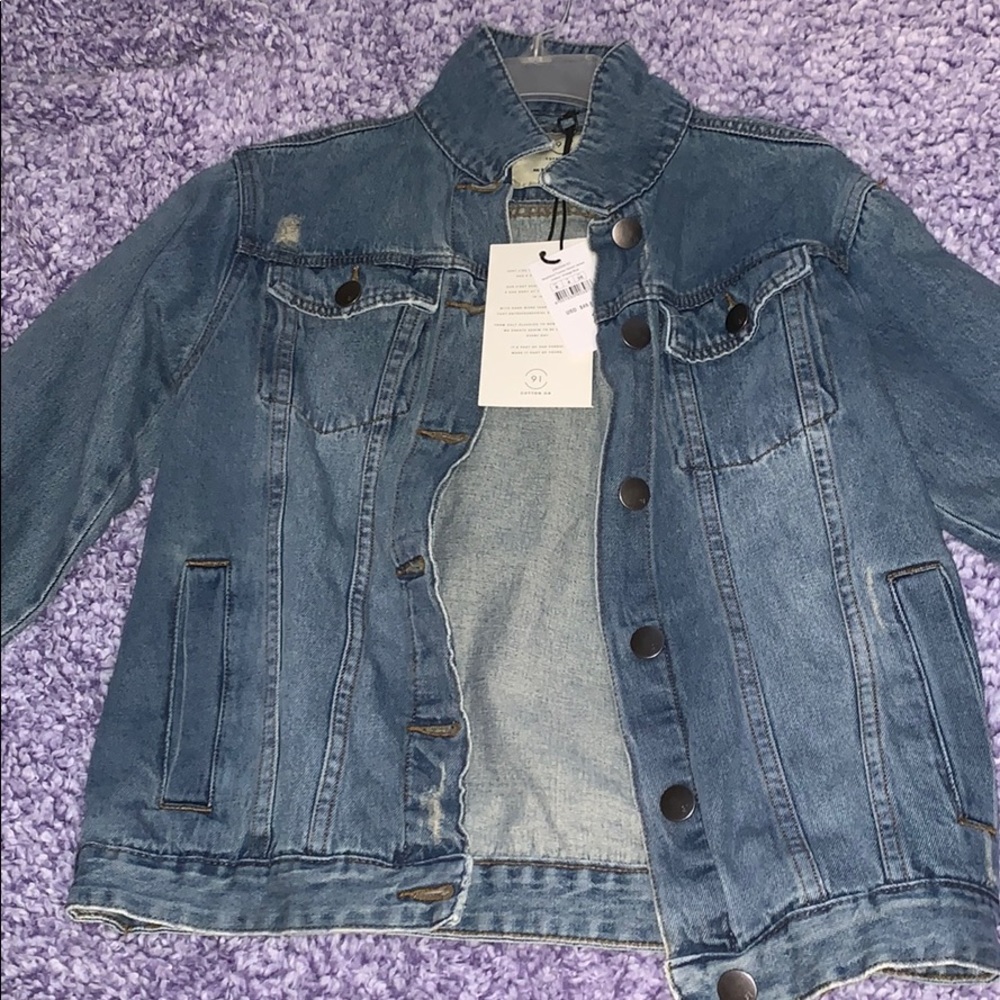Cotton on brand new distressed jean jacket